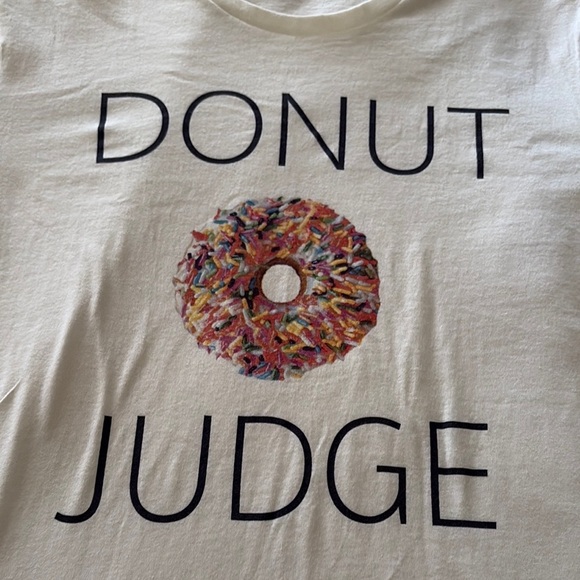 BNWOT GAP Cream Tee with Colorful Donut Graphic No longer sold in stores! - Picture 2 of 6